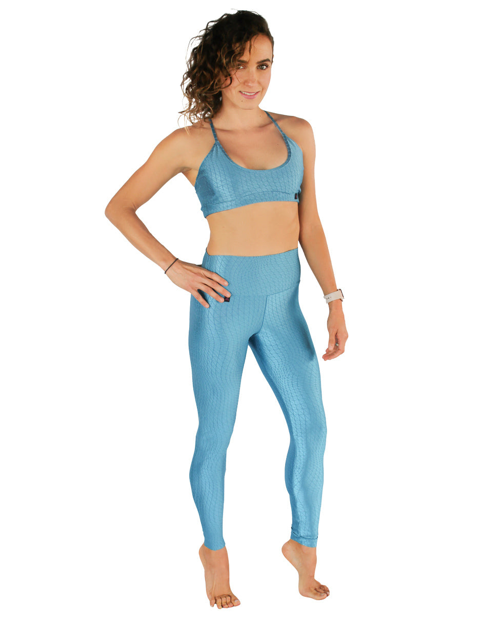 ropa deportiva mujer, ropa deportiva brasileña, asana, licras deportivas, licras azules, mallas para ejercicio, leggin deportivo azul